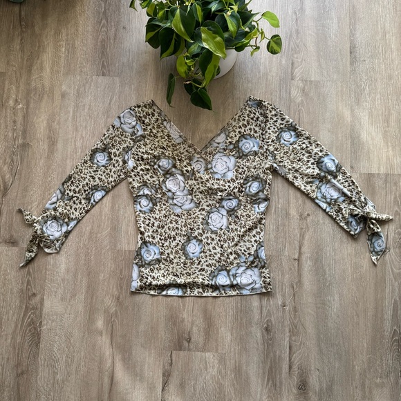 Vintage y2k Floral & Animal Print V Neck Top - Picture 1 of 7